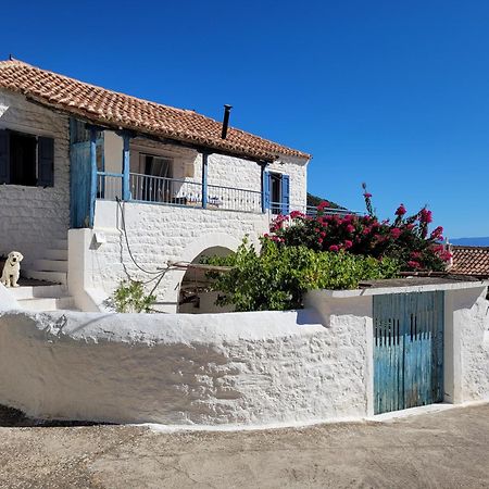 Lovely Traditionnal House With Sea View Tirós Exterior foto